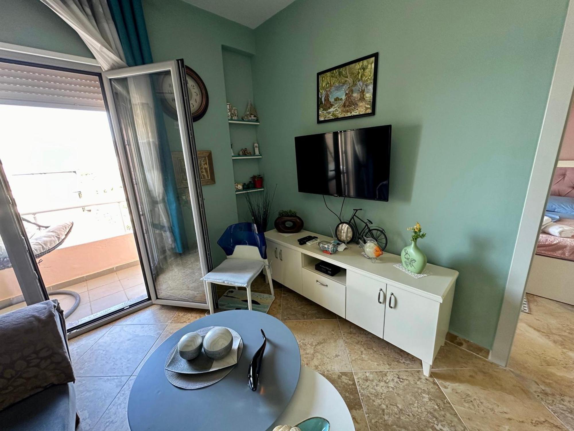 Beach Front Apartment Vlorë Eksteriør bilde