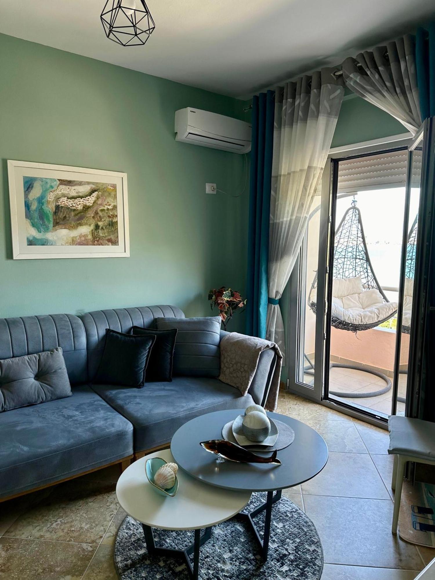Beach Front Apartment Vlorë Eksteriør bilde