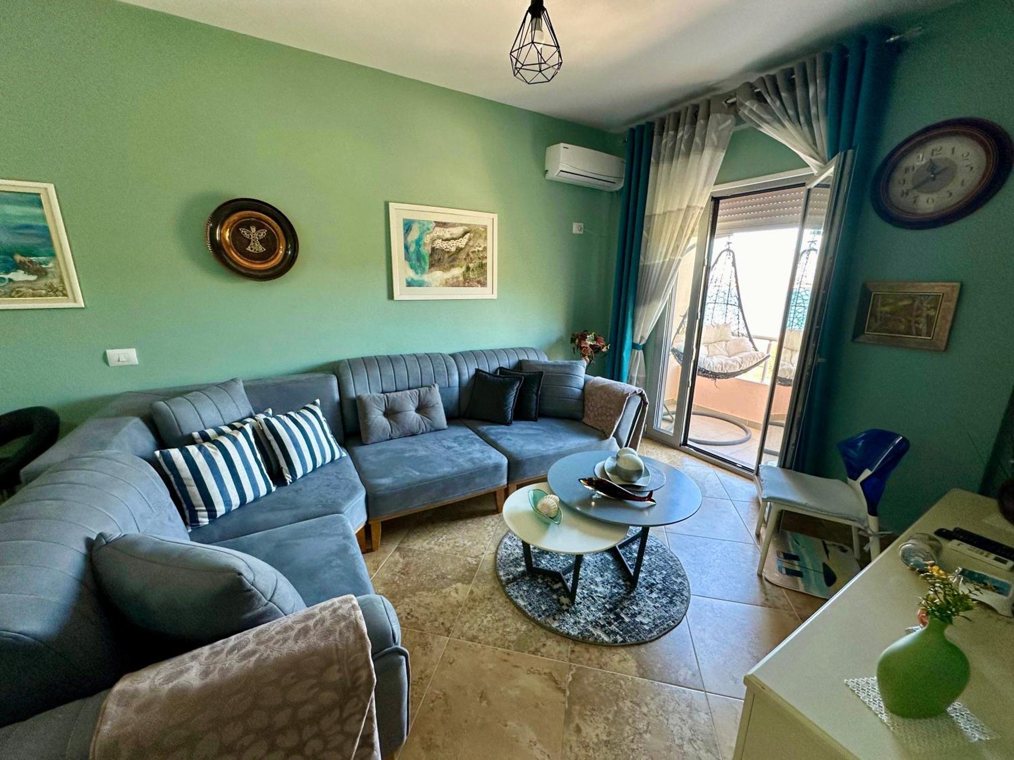 Beach Front Apartment Vlorë Eksteriør bilde