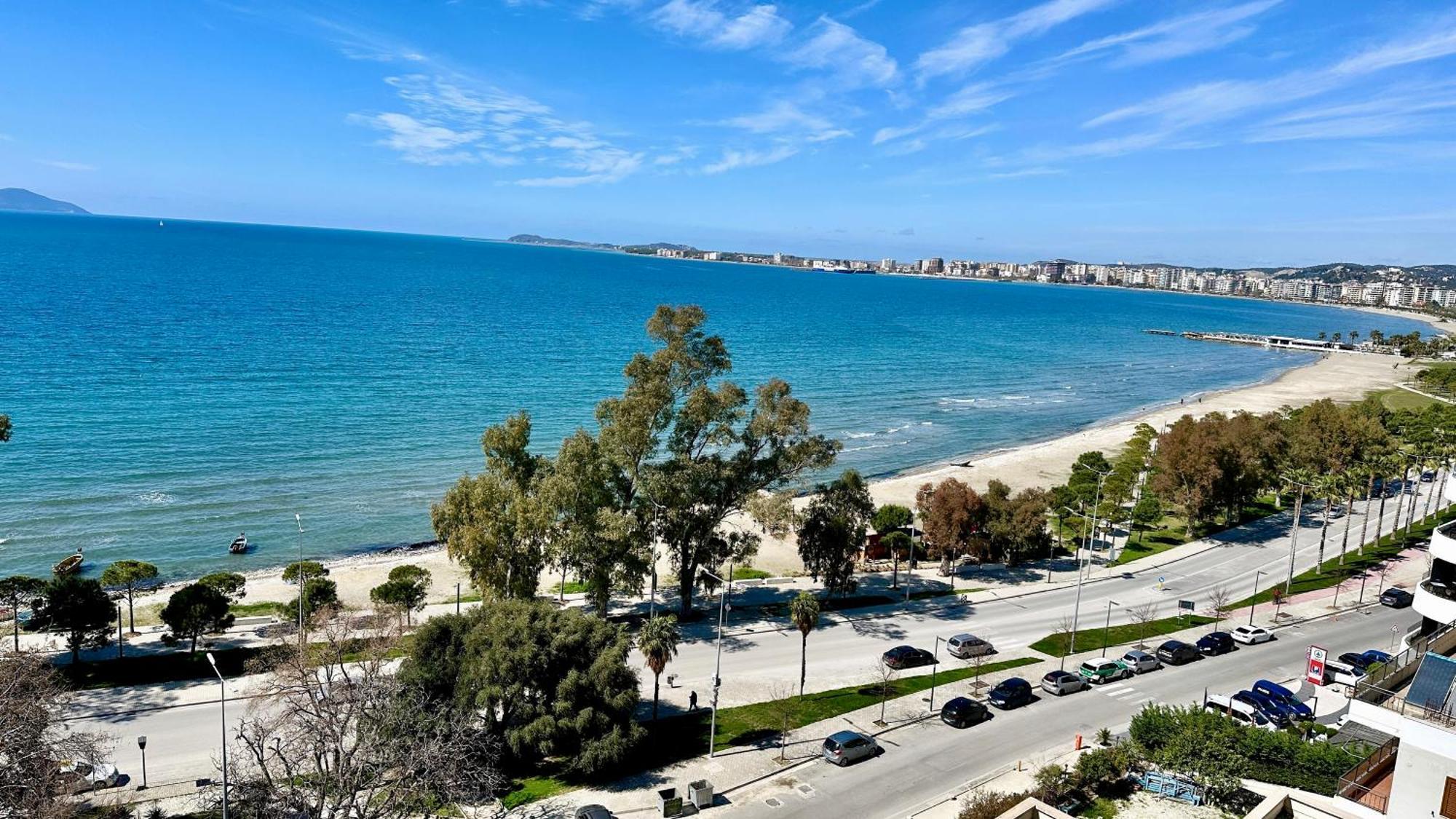 Beach Front Apartment Vlorë Eksteriør bilde